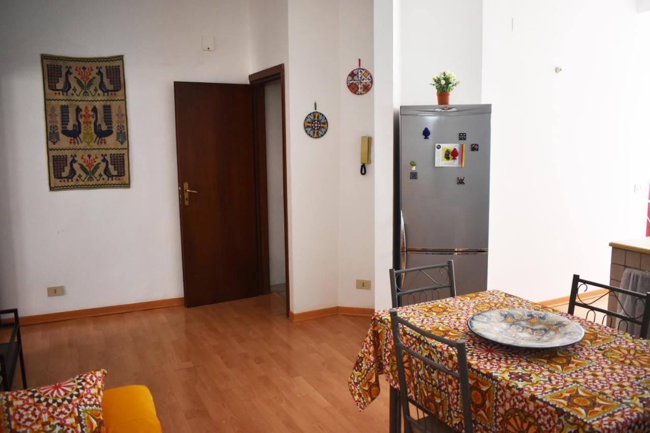 Appartamento Nel Centro Storico Di Palermo - Via Meli'S House Eksteriør bilde